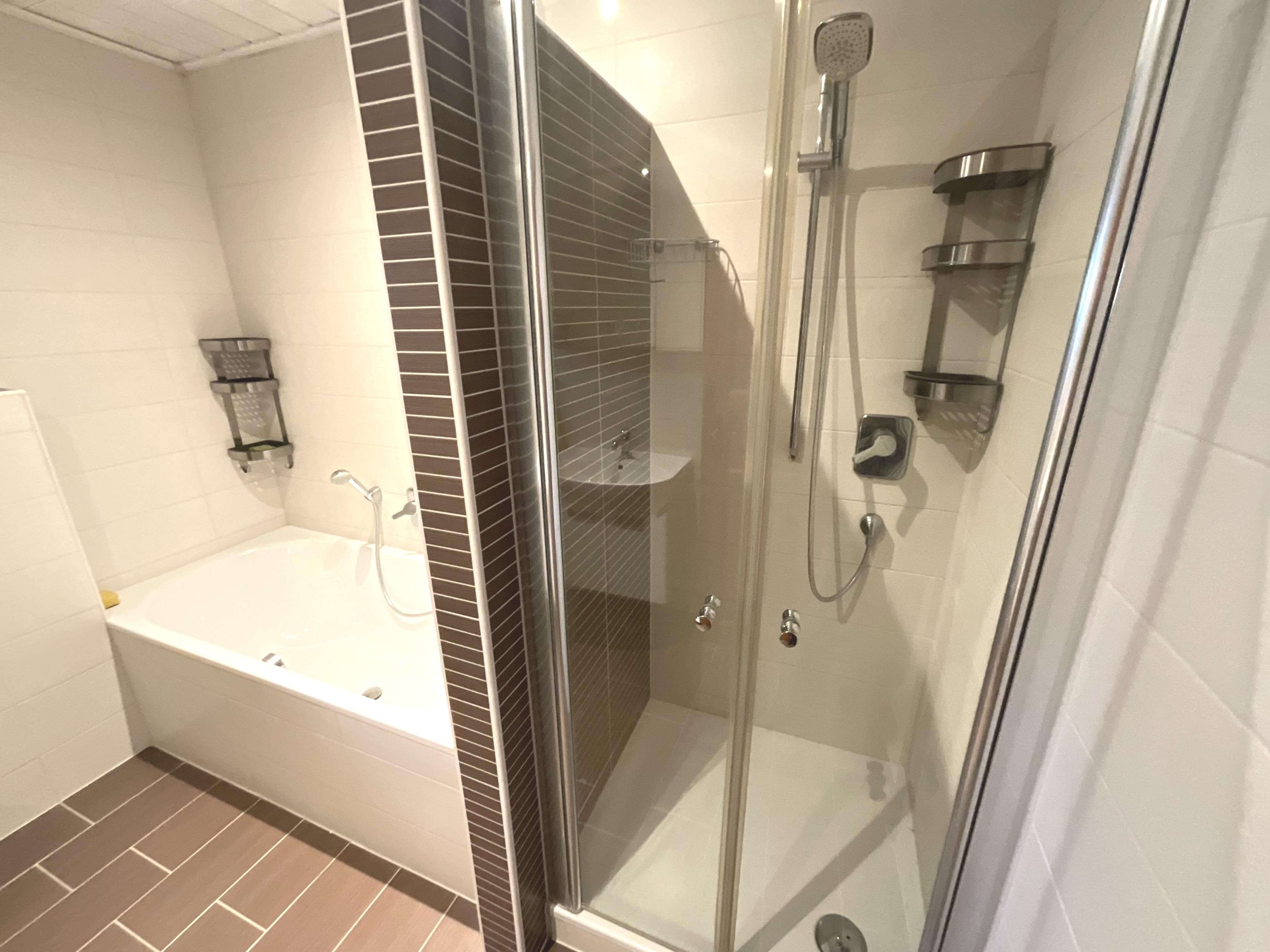 Immobilie in Andernach - Hier können Sie sofort einziehen. Inclusive Einbauküche, Kamin & Balkon. - Bild 10