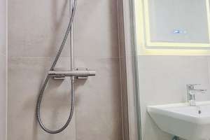 Property thumbnail 15