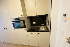Traumhafte möblierte Wohnung mit Balkon direkt zum ruhigen Innenhof mit EBK und Abstellkammer!!!! – Moissistraße 31, 12489 Adlershof, Berlin – Vorschaubild 5