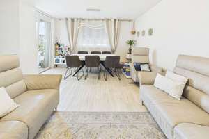 Lichtdurchflutete 3-Zimmer-Wohnung mit Loggia & Tiefgarage in Offenburg! – Die vollständige Adresse der Immobilie erhältst du vom Anbieter., 77652 Offenburg – Vorschaubild 4