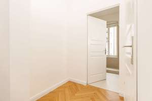 Geräumige 2-Zimmer-Wohnung mit Altbaucharme & Balkon – direkt am Weinbergspark! – Veteranenstraße 16, 10119 Mitte (Ortsteil), Berlin – Vorschaubild 10