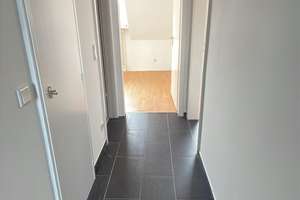 Renovierte 3-Zimmer-Wohnung mit Nutzung des Gemeinschaftsgartens zu vermieten – Hofstr. 12, 46149 Buschhausen, Oberhausen – Vorschaubild 3
