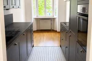 Charmante 2-Zimmer-Wohnung im Lehel mit zwei Balkonen & Stellplatz – Reitmorstraße 43, 80538 Englischer Garten, München – Vorschaubild 3