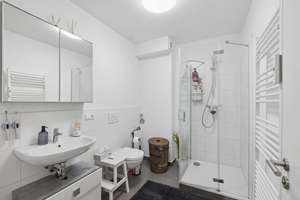 Saniert, vermietet, gute Lage - 2,5 Zi. Wohnung – Die vollständige Adresse der Immobilie erhältst du vom Anbieter., 21073 Eißendorf, Hamburg – Vorschaubild 6