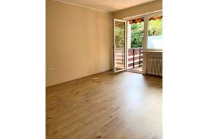 Grüne Oase im Erdgeschoss: Gemütliche 3-Zimmer-Wohnung mit eigenem Garten, Balkon & Keller – Ferdiand-Lassalle-Str. 15, 42855 Schöne Aussicht, Remscheid – Vorschaubild 2