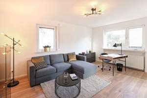 Stilvoll möblierte 3-Zimmer-Wohnung mit großem Balkon in Bergen-Enkheim – 60388 Bergen-Enkheim, Frankfurt am Main – Vorschaubild 2