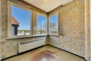 +++ helle & sonnige Altbau-Etage - 2.OG ohne Balkon - modernisierungsbedürftig - inkl. Carport +++ – Brackenheimer Straße 50, 70435 Zuffenhausen-Mitte, Stuttgart – Vorschaubild 16