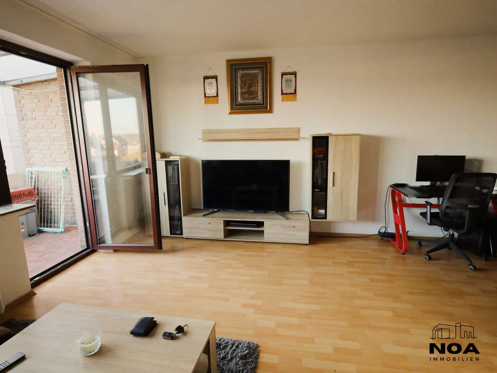 Immobilie in Voerde (Niederrhein) - Sonnendurchflutete 1-Zimmer Wohnung mit Balkon zentral in Voerde für Singles oder als Kapitalanlage - Bild 2