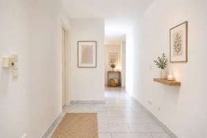 Maisonettewohnung in direkter Rheinnähe mit Balkon, Kamin & Einbauküche im Herzen von Rodenkirchen – Die vollständige Adresse der Immobilie erhältst du vom Anbieter., 50996 Rodenkirchen (Ortsteil), Köln – Vorschaubild 13