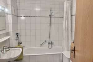 Seltene Gelegenheit - helle und freundliche 2-Raum-Wohnung im Dachgeschoß in MA-Neuhermsheim – Die vollständige Adresse der Immobilie erhältst du vom Anbieter., 68163 Neuostheim/Neuhermsheim, Mannheim – Vorschaubild 11