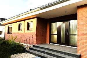 **schöner Winkelbungalow zentrumsnah** – Die vollständige Adresse der Immobilie erhältst du vom Anbieter., 53359 Rheinbach – Vorschaubild 1