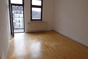 Julienstr/Karlsaue Fernw.: Hell, ruhig, 3.Et repräs. Jugendstilhaus, 2 Balk.,Gartenmitben. – Julienstraße 8, 34121 Süd, Kassel – Vorschaubild 9