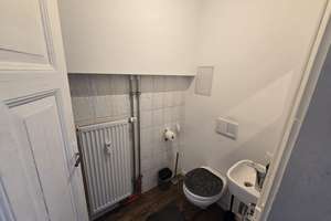 Vermietete 3-Zi.-DG-Wohnung im historischen Bahnhof – Die vollständige Adresse der Immobilie erhältst du vom Anbieter., 90449 Röthenbach West, Nürnberg – Vorschaubild 9