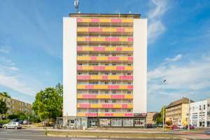 Attraktive 2-Zimmer-Wohnung mit Balkon und Einbauküche im Zentrum