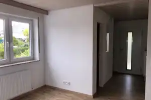 Erstbezug nach Sanierung: Attraktives 5,5-Zimmer-Reihenendhaus mit Seesicht in Tettnang – Bodenseekreis – Vorschaubild 2