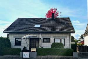 Provisionsfrei! Rödermark: Exklusives Wohnhaus mit Räume für Büro/Praxis – Die vollständige Adresse der Immobilie erhältst du vom Anbieter., 63322 Rödermark – Vorschaubild 25