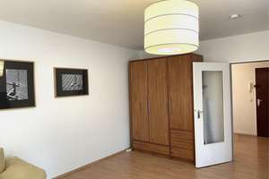 Schöne 2+ Zi. Wohnung PROVISIONSFREI in begehrter Lage in Berlin-Zehlendorf – Die vollständige Adresse der Immobilie erhältst du vom Anbieter., 14169 Zehlendorf, Berlin – Vorschaubild 6