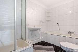 Flexibel nutzbare Premium-Residenz am Feldrand von Wehrheim - bis zu 4 Einheiten & weiterem Bauplatz – Die vollständige Adresse der Immobilie erhältst du vom Anbieter., 61273 Wehrheim – Vorschaubild 23