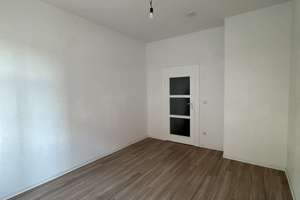 Helle 2-Raum-Wohnung mit Balkon, Küche mit Fenster und Tageslichtbad – Bernsdorfer Straße 87, 9126 Bernsdorf, Chemnitz – Vorschaubild 8