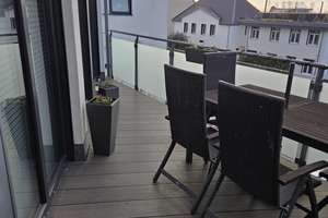 Neuwertige Balkonwohnung mit Einbauküche, Duschbad, Gäste-Wc, mit Stellplatz. Bahnnähe. – Kölnerstr. 106, 50226 Frechen – Vorschaubild 4