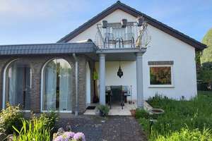 Freist. Architektenhause in ruhiger naturnahe Lage am Weilberg in beliebten Wohngebiet von H´Rott – Die vollständige Adresse der Immobilie erhältst du vom Anbieter., 53639 Königswinter – Vorschaubild 8