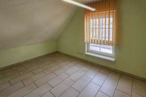 Viel Platz in zentraler Lage - gepflegtes Einfamilienhaus mit Garten! – Die vollständige Adresse der Immobilie erhältst du vom Anbieter., 57518 Betzdorf – Vorschaubild 14