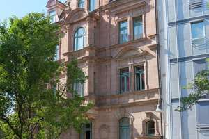 Wohnen mit Weitblick
Dachgeschoss-Galeriewohnung an der Pegnitz,
Balkon, Patio + 360°-Dachterrasse – Großweidenmühlstraße 1, 90419 Sankt Johannis, Nürnberg – Vorschaubild 11