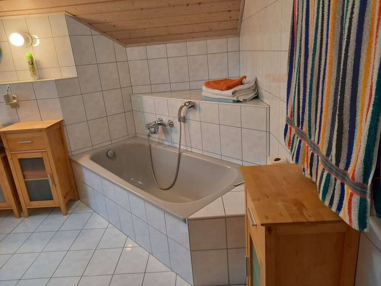 Immobilie in Pretzfeld - Sehr schönes Einfamilienhaus , kurzfristig beziehbar. - Bild 10