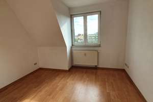Gemütliche Maisonettewohnung mit Balkon sucht neue Mitbewohner! – Grünstraße 16, 39124 Neue Neustadt, Magdeburg – Vorschaubild 4