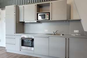 Möblierte 2,5 Zimmer-Maisonette inkl. Reinigungs-und Wäscheservice/Anmietung bis 31.10.2026 möglich! – Schwabstr. 45, 70197 Rotebühl, Stuttgart – Vorschaubild 7