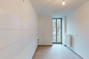 ***Sehr schöne 4 Zi. Eigentumswohnung im 1.OG, WE 2a-4 mit großen Balkon*** – Pfinztalstr. 2a, 76227 Durlach, Karlsruhe – Vorschaubild 3