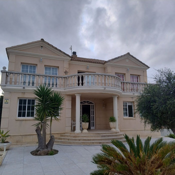 Haus oder Villa mit Pool in Calafell