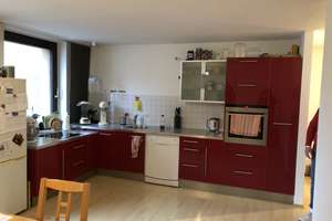 Lebendig wohnen: 3-Zimmer-Wohnung mit Balkon in der Südstadt