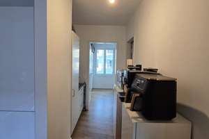 Moderne 4-Zimmer-Wohnung mit Balkon & Tiefgarage in Leipzig, Reudnitz-Thonberg – Nachmieter gesucht – 4317 Reudnitz-Thonberg, Leipzig – Vorschaubild 3