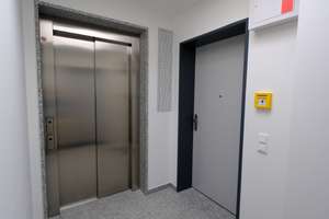 Wunderschöne, sonnendurchflutete 2-Zimmer-Wohnung  im Zentrum Großhaderns – Großhaderner Straße 24 a, 81375 Neuhadern, München – Vorschaubild 10
