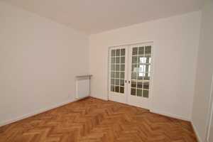 3-Zimmer-Altbauwohnung mit Einbauküche und alleiniger Gartennutzung – Brucknerallee 00, 41236 Mönchengladbach – Vorschaubild 4