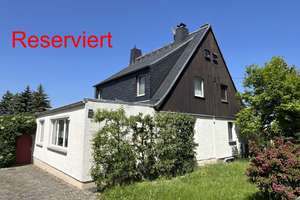Dresden-Omsewitz: DHH mit Ausbaureserve – Die vollständige Adresse der Immobilie erhältst du vom Anbieter., 1157 Briesnitz, Dresden – Vorschaubild 1