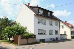Vollvermietetes, gepflegtes MFH mit 3 Einheiten in Königschaffhausen nahe Endingen am Kaiserstuhl – Emmendingen (Kreis) – Vorschaubild 13