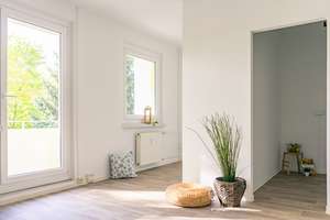 Ebenerdig erreichbare 1-Raum-Wohnung mit Balkon – Leipziger Str. 167, 9114 Borna-Heinersdorf, Chemnitz – Vorschaubild 2