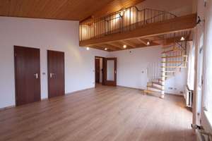 Gemütliche Galeriewohnung mit Balkon, EBK und Stellplatz, PF-Sonnenberg – Die vollständige Adresse der Immobilie erhältst du vom Anbieter., 75180 Sonnenhof, Pforzheim – Vorschaubild 3