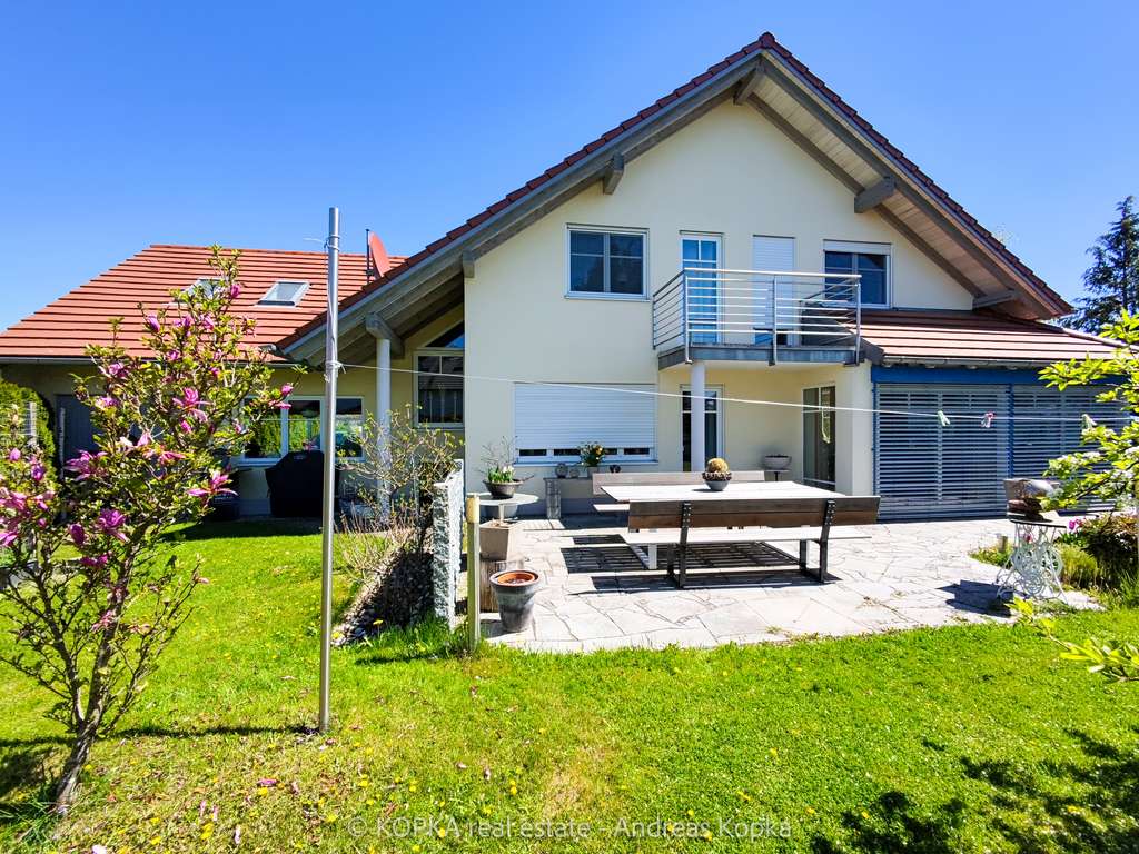 Immobilie in Oberostendorf - Wohnen mit Freiraum, Komfort und Lebensqualität - Bild 1