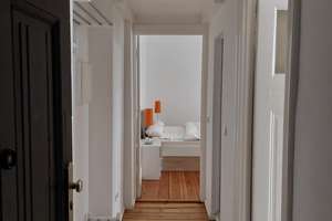 ATTRAKTIVER SOMMERPREIS! Berlin-Prenzlauer Berg im Bötzowviertel
City-Apartment in Gründerzeitaltbau – Die vollständige Adresse der Immobilie erhältst du vom Anbieter., 10407 Prenzlauer Berg, Berlin – Vorschaubild 10