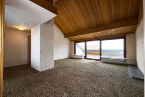 Attraktive Wohnung mit Dachterrasse, Garage, besonderer Deckenhöhe & Süd-West-Ausrichtung - Top Lage