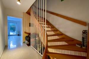 Viel Platz zum Wohlfühlen – Lichtdurchflutetes Reihenmittelhaus mit Garten in familienfreundlicher L – Die vollständige Adresse der Immobilie erhältst du vom Anbieter., 30966 Hemmingen – Vorschaubild 10