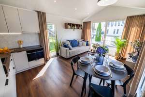 Kaufen günstiger als Mieten!
Ab monatl. 550 Euro
Bungalow, energieeffizient, förderfähig nach KFW  – Die vollständige Adresse der Immobilie erhältst du vom Anbieter., 32120 Hiddenhausen – Vorschaubild 6