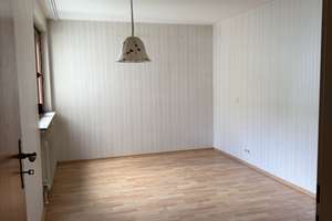 3-Zi.-ETW mit Südwestbalkon, Garage mit eigenem Tor, 3 Abstellräume - frei – Die vollständige Adresse der Immobilie erhältst du vom Anbieter., 70374 Sommerrain, Stuttgart – Vorschaubild 19