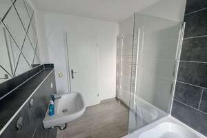 Viel Platz auf 65 m²: Freundliche 2-Zimmer-Wohnung mit Balkon – Die vollständige Adresse der Immobilie erhältst du vom Anbieter., 9131 Hilbersdorf, Chemnitz – Vorschaubild 6