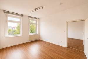 *HELLE 2 ZI WOHNUNG IM DÜSSELTAL* - LEER & BEZUGSFREI – Ahnfeldstr. 13, 40239 Düsseltal, Düsseldorf – Vorschaubild 1