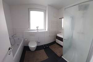 Neuwertiges Einfamilienhaus Reihenendhaus in Fernwald 5 Zimmer 133 qm von Privat – Steinbacher Gärten 20, 35463 Fernwald – Vorschaubild 10