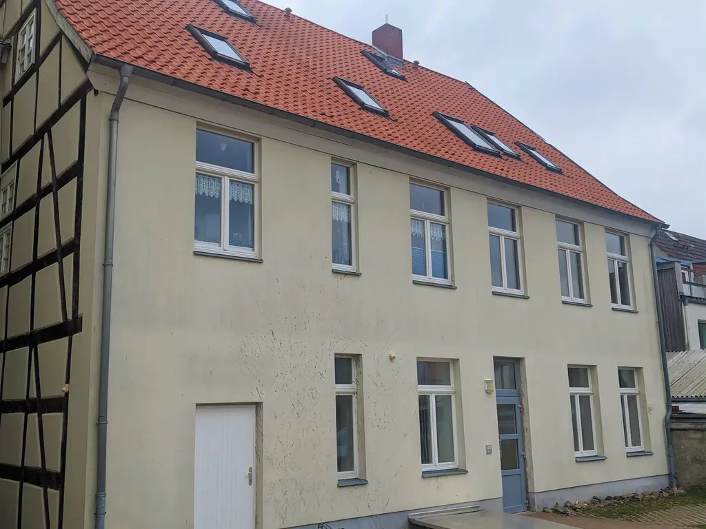 Zentrale 2-Zimmer-Wohnung in Ribnitz - fast direkt am Bodden - VERMIETET!